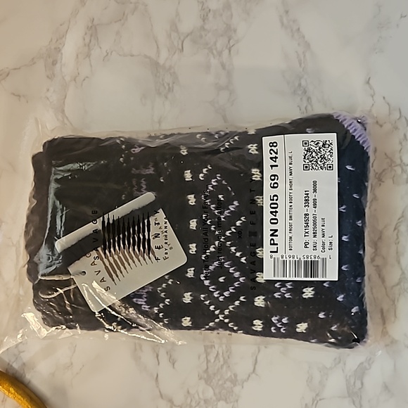 SAVAGE X FENTY FROST SMITTEN KNIT BOOTY SHORT NAVY BLUE SZ L - Picture 9 of 15